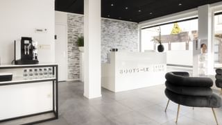 Body Silk Laser Clinic Wartezimmer