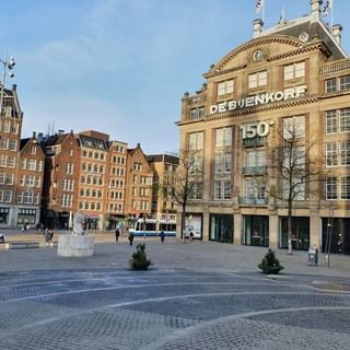Bijenkorf am Dam Platz