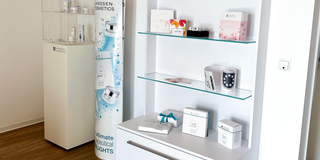 Janssen cosmetics hq