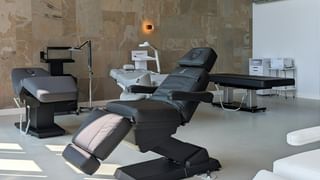 Zowel stoelen als accessoires