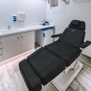 The Medical Salon Behandlungsraum