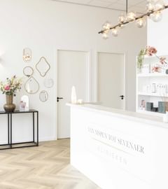 Creating a serene clinic or salon design?