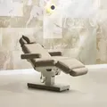 Bellezi Silk Evo S4 behandelstoel in taupe