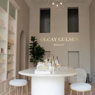 Glow Institute Rotterdam