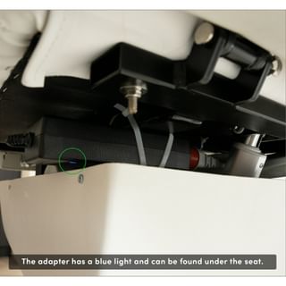 3d. | Check under the mattress whether the blue light on the adapter is working. Is it on? Follow 3e. Is it not lighting up? Follow 3f.
